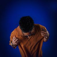 On His Own Mani Longia mp3 song ringtone, Pump Up Mani Longia Ringtone Download - DjPunjab.Com.Mx